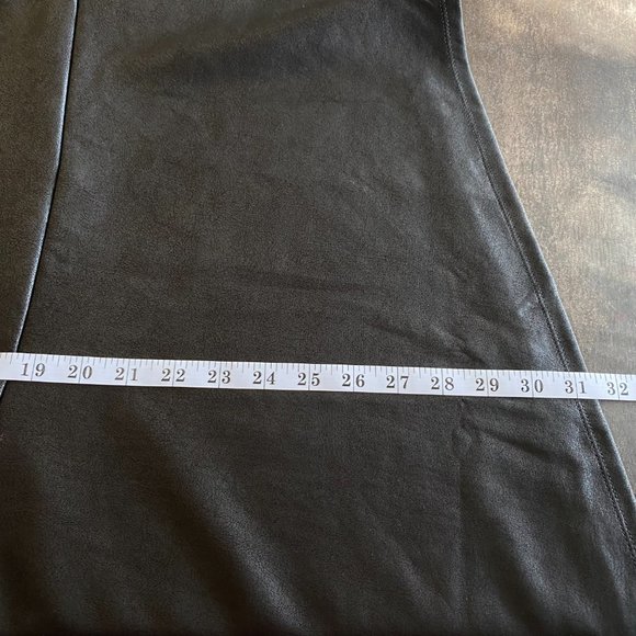 Lane Bryant Asymmetrical Peplum Top Women's size 26-28 NWT - Picture 11 of 11